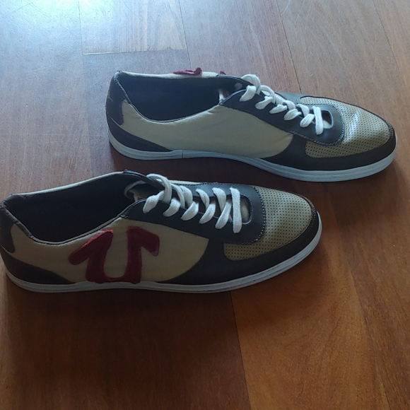 true religion sneakers